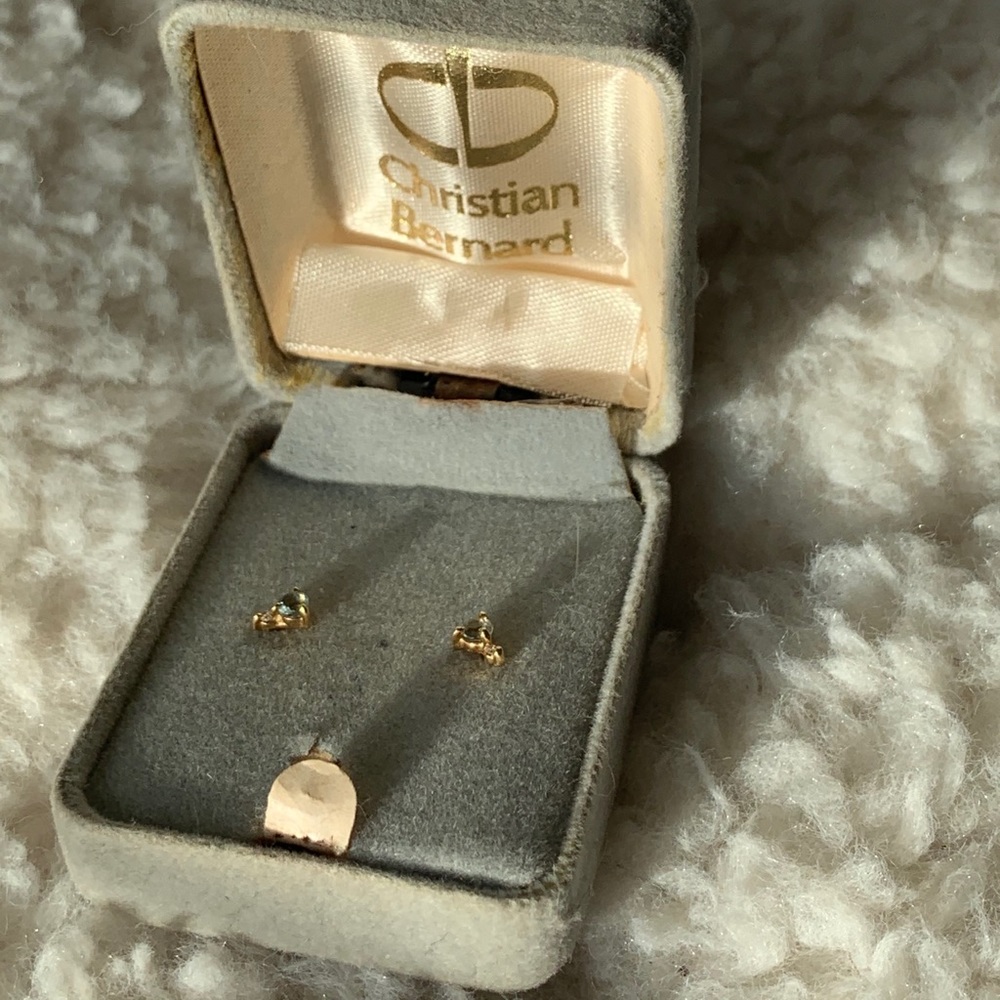 vintage christian bernard studs